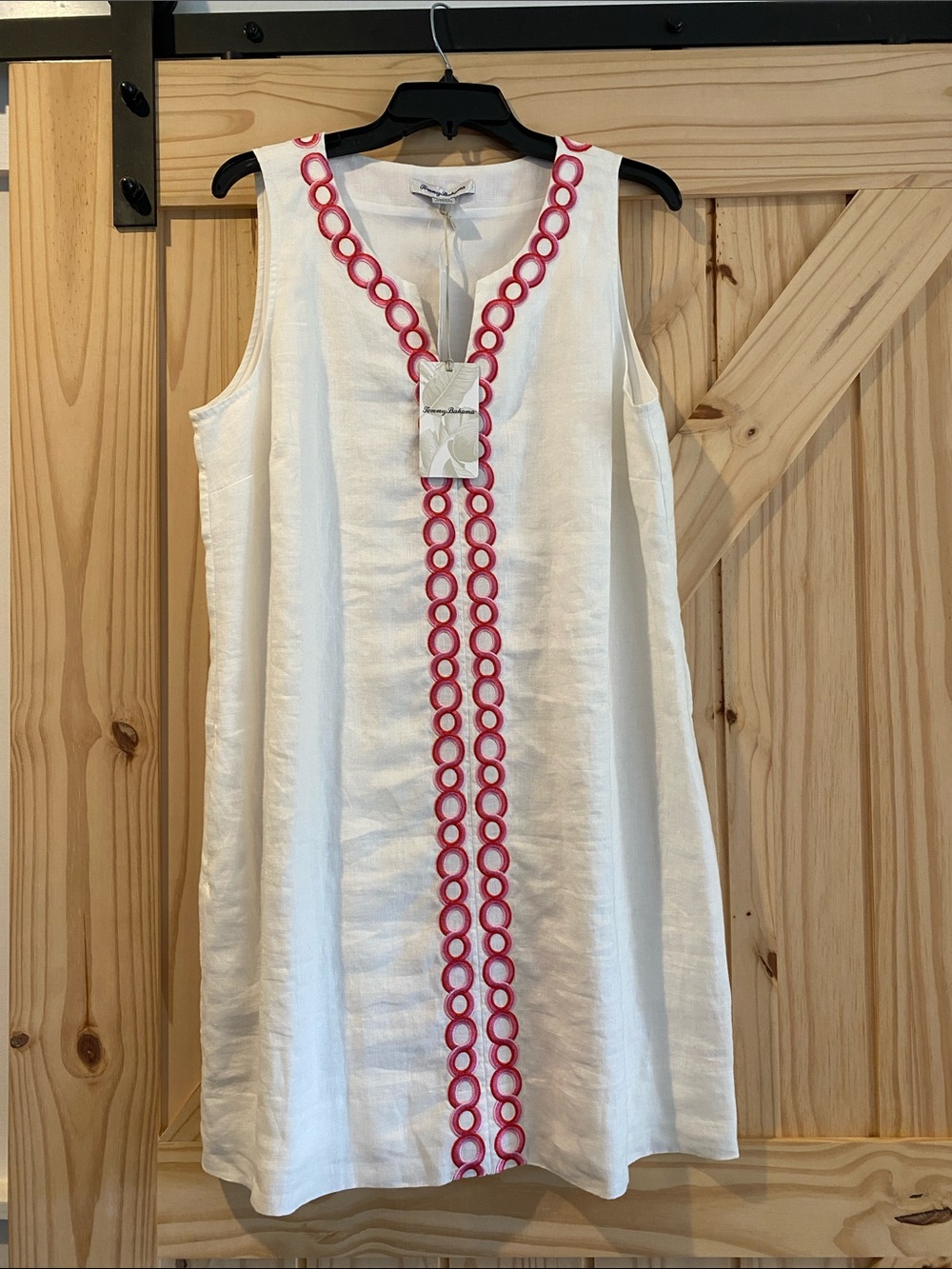 Tommy Bahama White Linen Top with Navy Logo Stitching, size L, pink circles